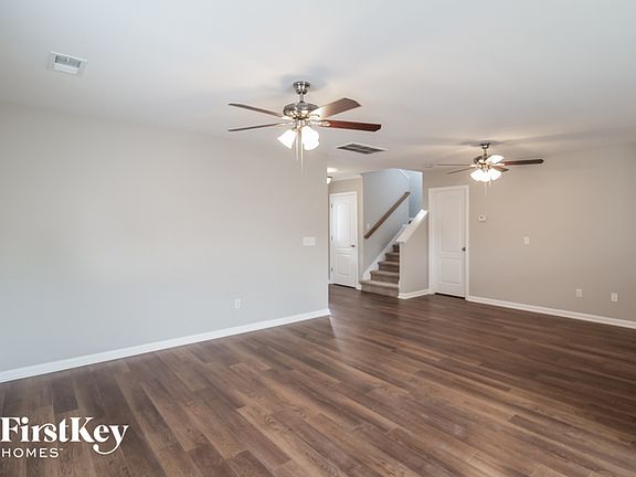 4th image of 214 Coosawatchie St