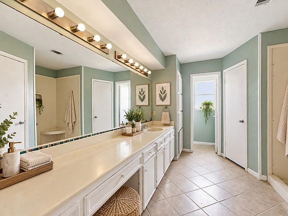14th image of 3523 Woodland Ln