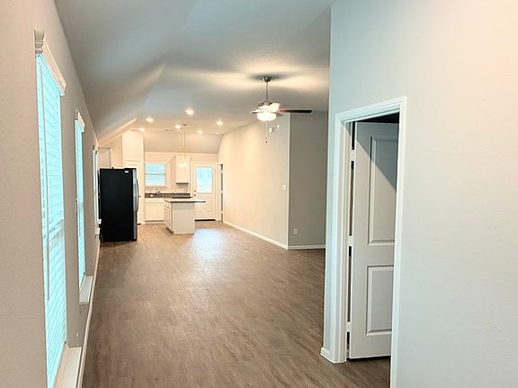 5th image of 7013 Butterfield Dr