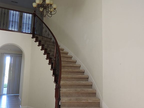 2nd image of 4082 Bothwell Cir