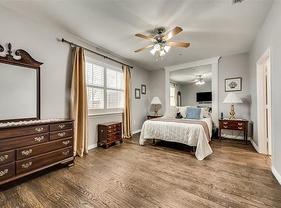4th image of 7237 Mediterranean Dr