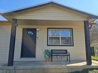 24010 Tallboy Ln, Saint Robert, MO 65584