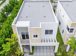 6720 NW 103rd Ave, Doral, FL 33178