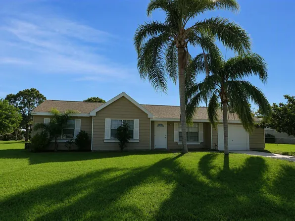 374 SW Eastport Cir, Port Saint Lucie, FL 34953