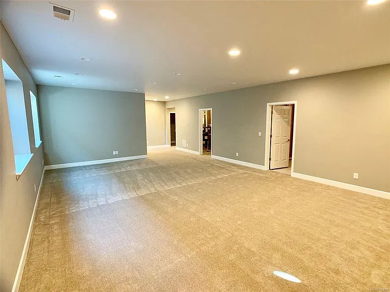 13231 E Caley Ave — Photo 11