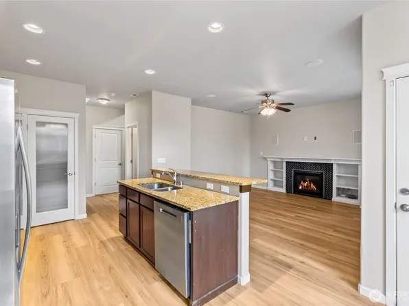 3833 Westar Avenue SW, Bremerton, WA 98312