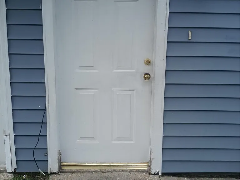 118 Oak Ridge Ave #C — Photo 5