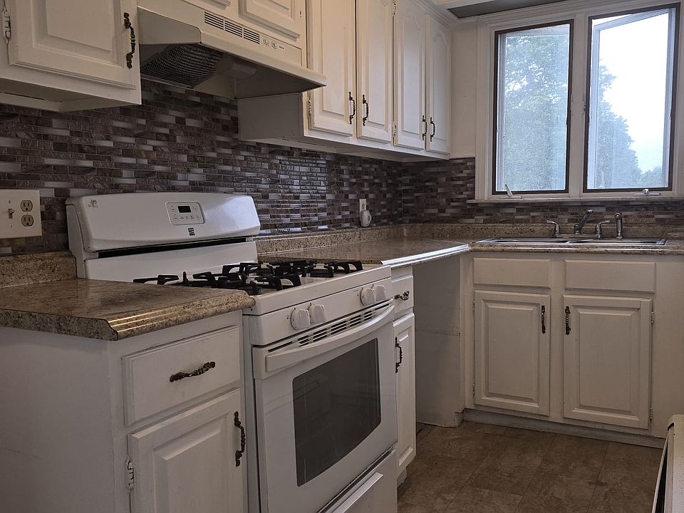 1st image of 456 Sharon Street # Fl 2nd