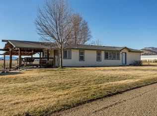 5252 Reeder Rd, Klamath Falls, OR 97603