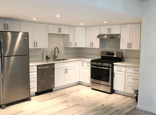 1802 Purdue Ave APT C, Los Angeles, CA 90025