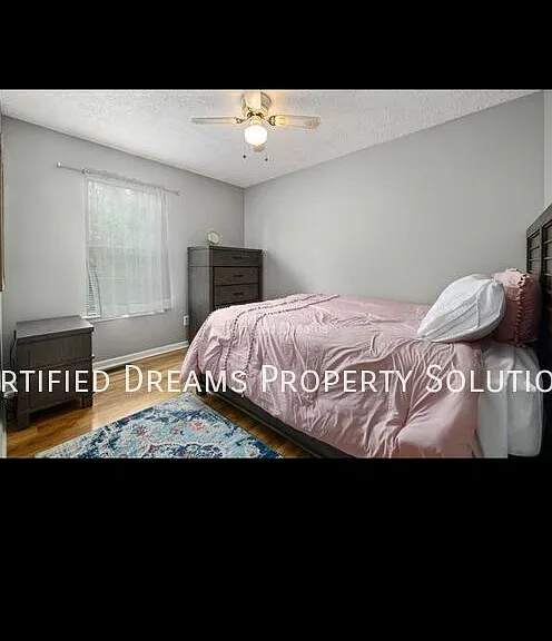 5804 Hadrian Dr — Photo 7