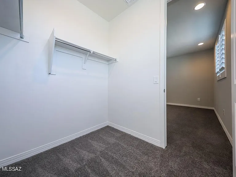 11846 N Silver Village Pl — Photo 35