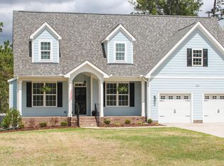 64 Spearhead Dr, Whispering Pines, NC 28327
