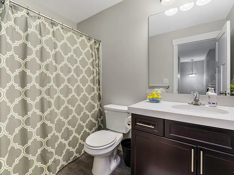 9288 S Castlebury Ct — Photo 16