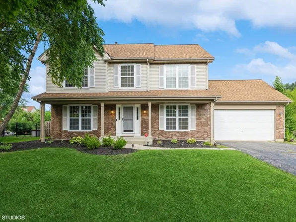 1880 Peach Tree Ln, Algonquin, IL 60102