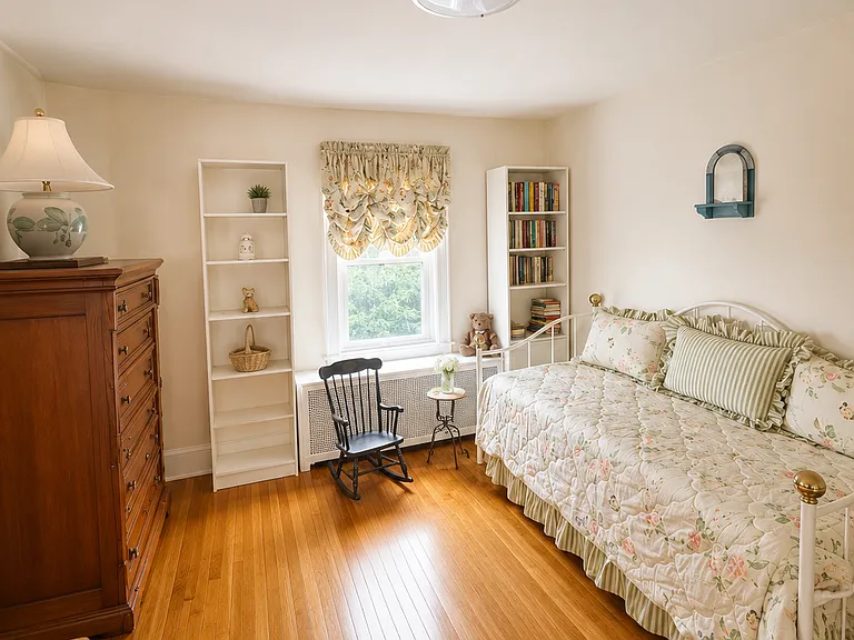 25 Undine Rd — Photo 19
