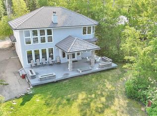 185 SW Birchcliff Rd, Birchcliff, AB T4S1R6