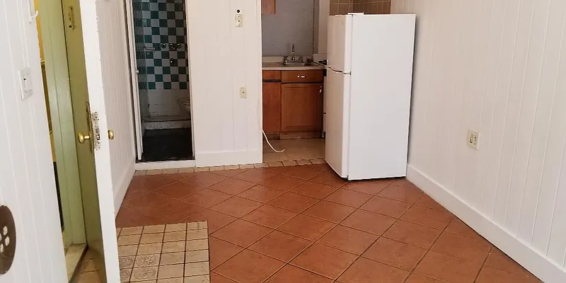 Rented by Prince Real Estate Associates LLC | media 16