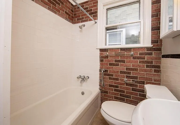 489 Hamilton St #2 — Photo 8