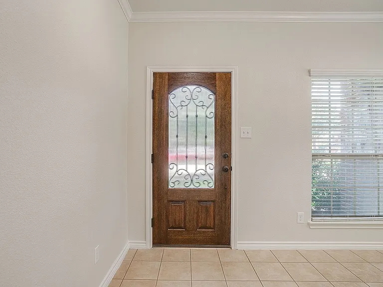 3801 Weatherstone Dr — Photo 7