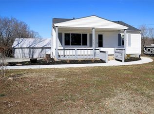 3788 Flucom Rd, De Soto, MO 63020