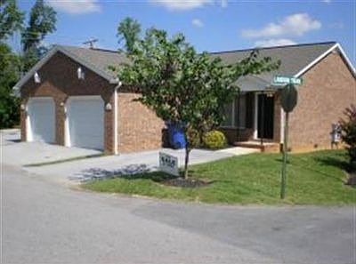 1st image of 305 Old Franklin Pl