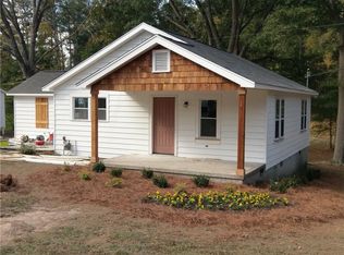 291 Hilltop Circle Ext SW, Mableton, GA 30126