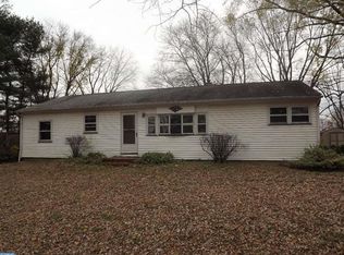 578 Smithville Rd, Southampton, NJ 08088