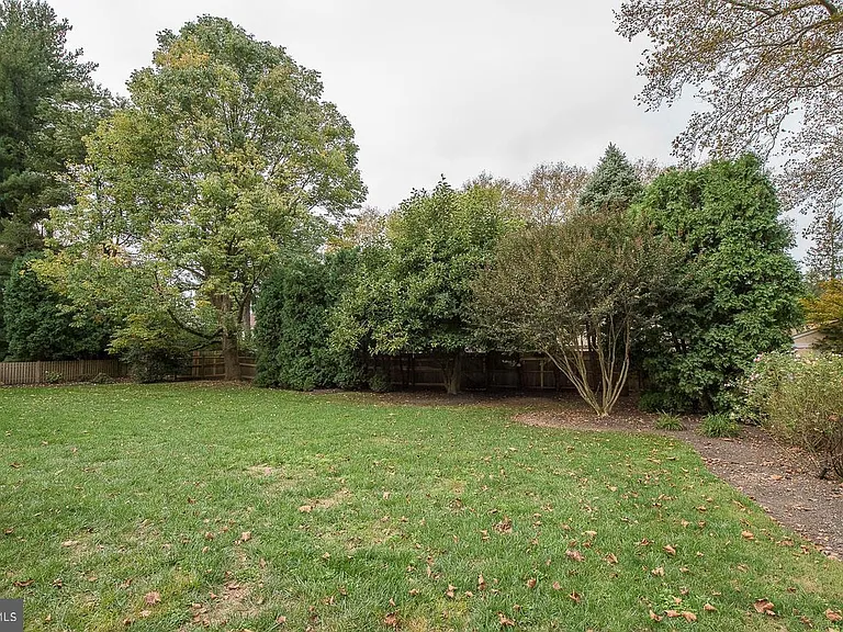 414 Gilpin Rd — Photo 21