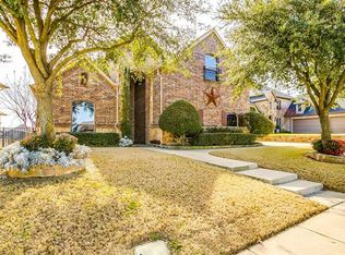 13744 Old Oaks Dr, Burleson, TX 76028