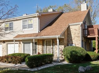 1967 Lancaster Ct APT 3, Naperville, IL 60565