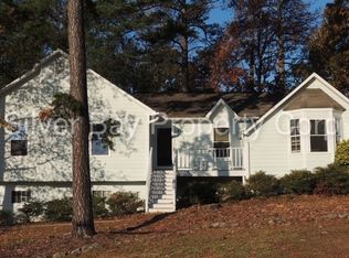 401 Chateauguay Dr, Ellenwood, GA 30294