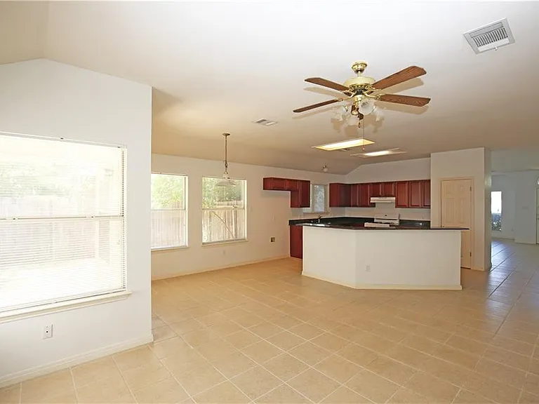 309 Country Aire Dr — Photo 9