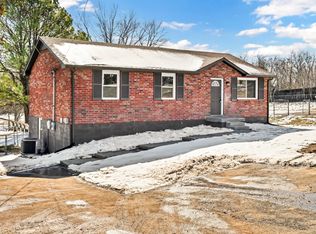 786 Pollard Rd, Clarksville, TN 37042