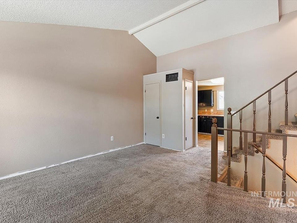 6498 W Denton St, Boise, ID 83704 | MLS #98990476 | Zillow