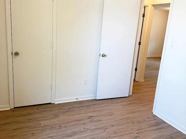 9622 8th Bay St #3 — Photo 11