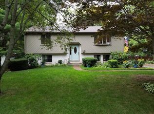 79 Hemlock Dr, Attleboro, MA 02703