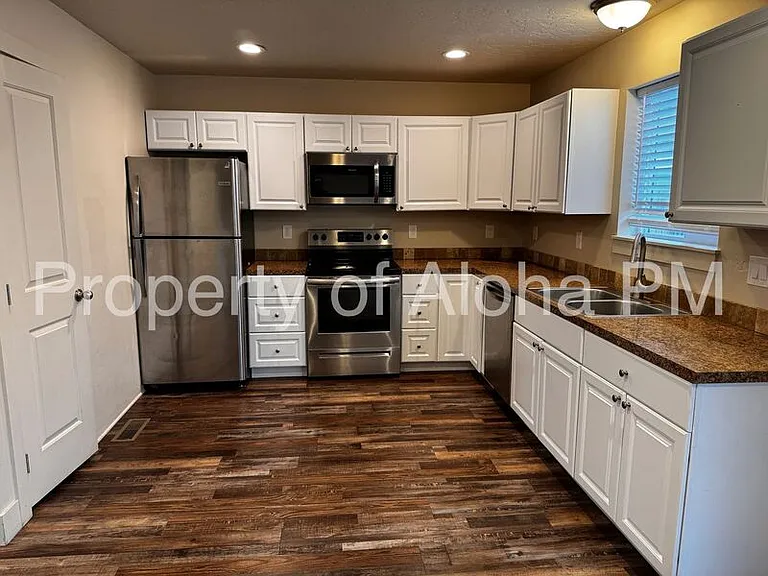 1024 S Elder St — Photo 3