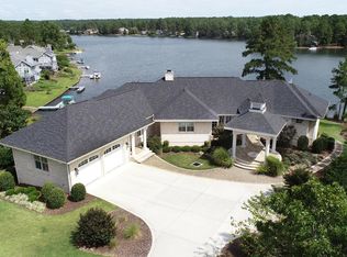 13 Lake Side Ct, Pinehurst, NC 28374