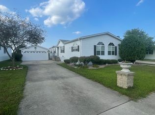 272 Tulip Cir, Matteson, IL 60443