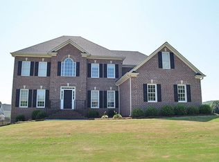 11 Starlight Dr, Cartersville, GA 30121