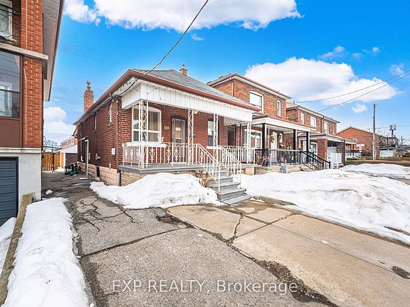 2nd image of 105 Rogers Rd