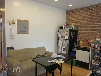 Rented by Rennit Inc.