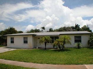8959 SW 52nd Ct, Cooper City, FL 33328