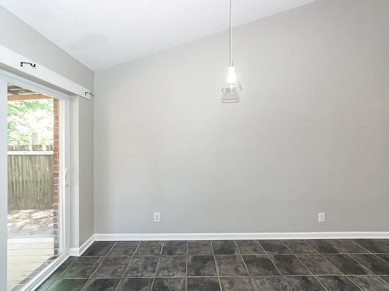 1441 Swamp Angel Ct — Photo 19