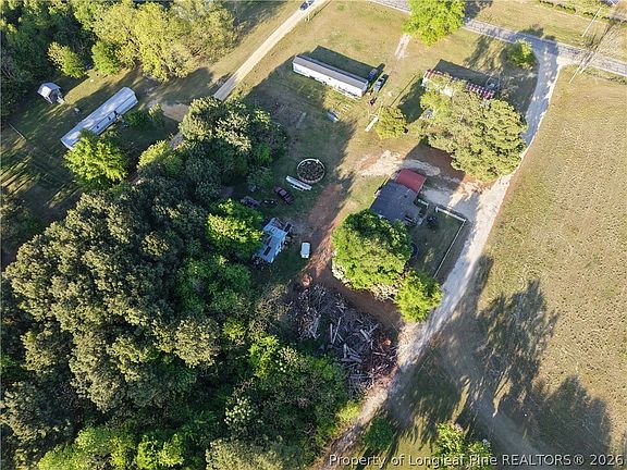 3rd image of Amaziahs Farm Rd