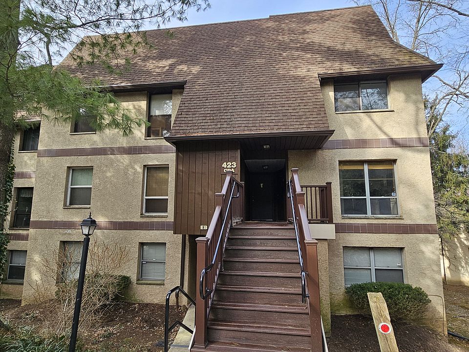 1st image of 423 Shawmont Ave APT C