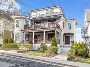 21 Summit Ave #21, Brookline, MA 02446