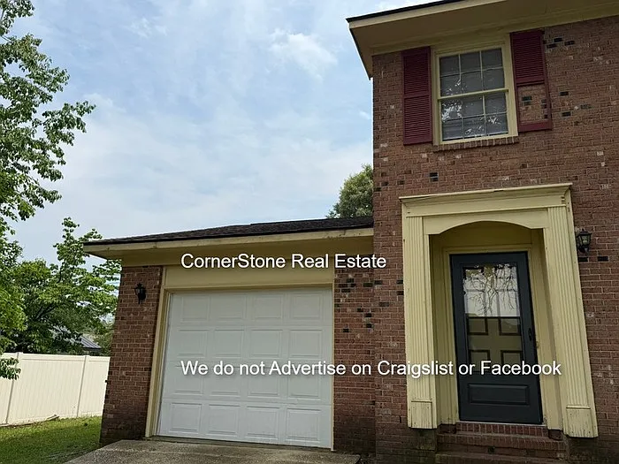 3 bed, 2.5 bath, 1856 sqft, $1,595 — Photo 2