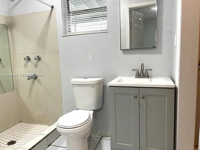 504 N 57th Ave #NORTH — Photo 23